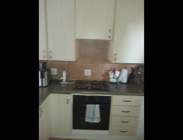 2 BEDROOM PROPERTY TO RENT IN MOOIKLOOF RIDGE ESTATE